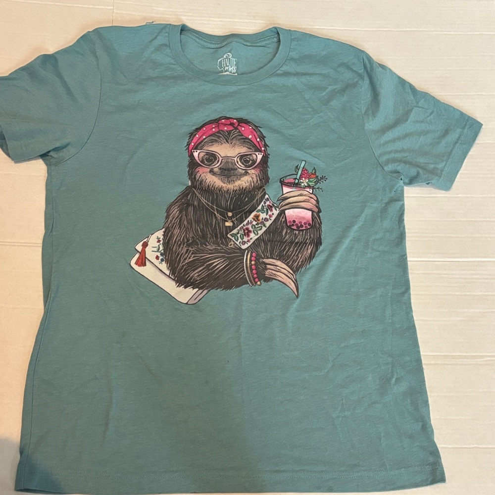Chic Sloth Graphic Tee ladies
